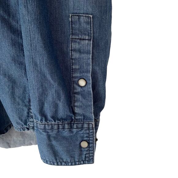 The Hundreds Mens Denim Chambray Pearl Snap Button Shirt size small - Picture 2 of 7